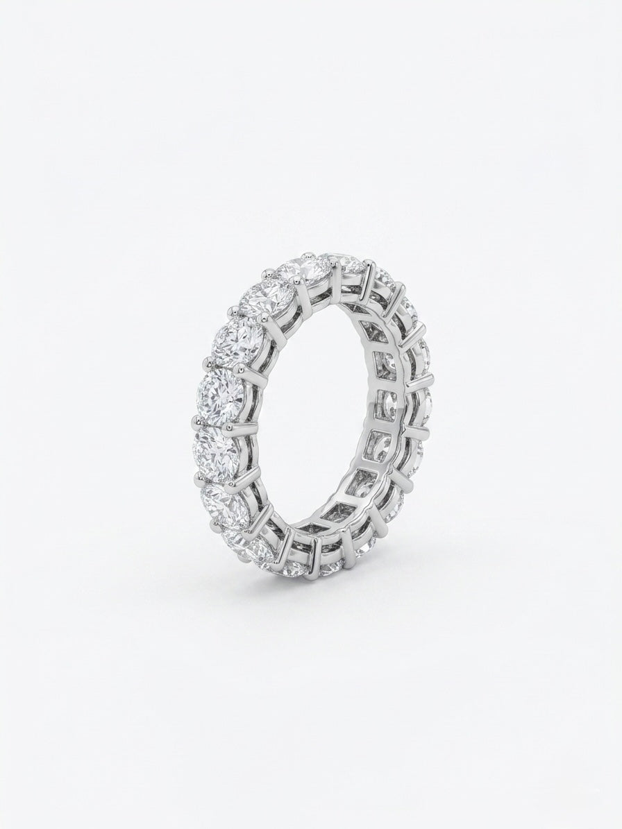 50 Pointer Round Lab-Grown Diamond Eternity Band